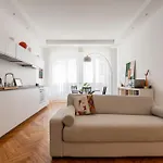 Sant'agostino Design - Metro M2 - Cattolica Milaan